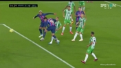 巴萨1-0取得领先！拉菲尼亚传中克里斯滕森破门！